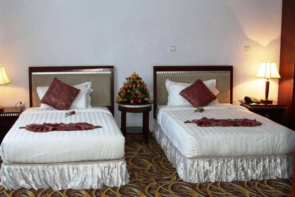 Afarensis International Hotel Addis Abeba Esterno foto