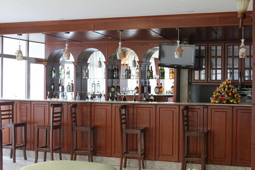 Afarensis International Hotel Addis Abeba Esterno foto